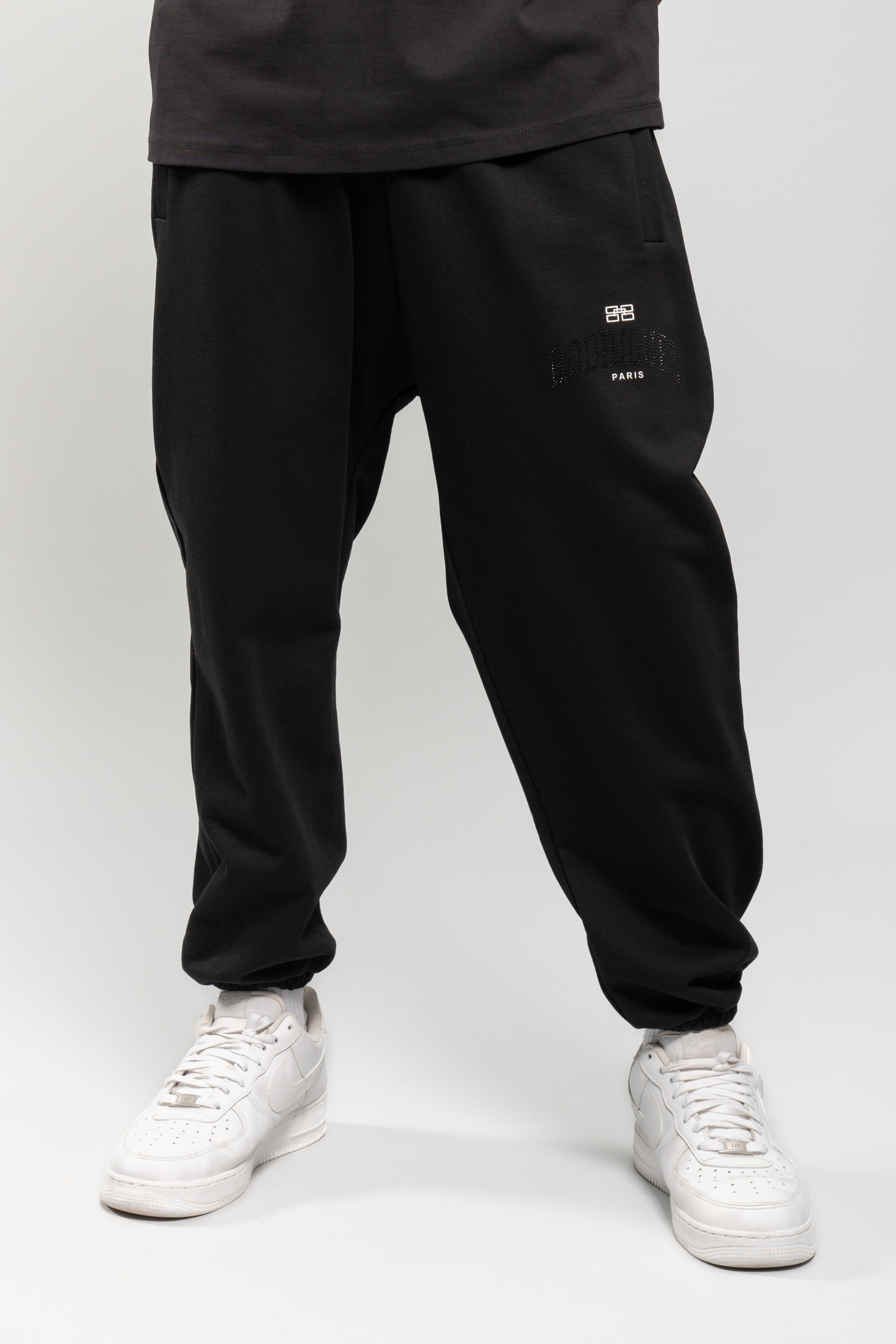 Pantatuta Luxury Black